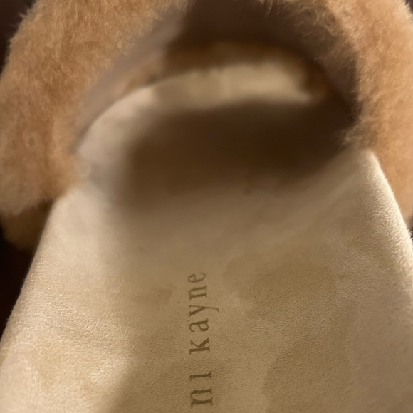 Jenni Kayne- Shearling Slides- size 39 (8.5:9) - Picture 6 of 8